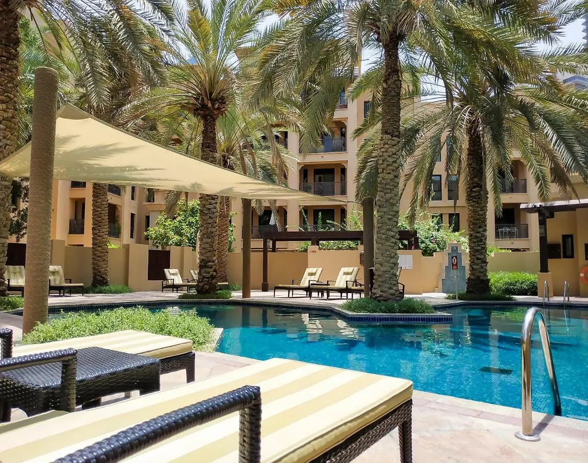 Maison Privee - Luxury Living Next To Dubai Mall & Burj Khalifa Apartment